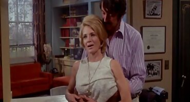 jk attire kimono sex Cô gái nghiêng về những người đàn ông sex co giao trang trưởng thành cho các mối quan hệ thân mật.